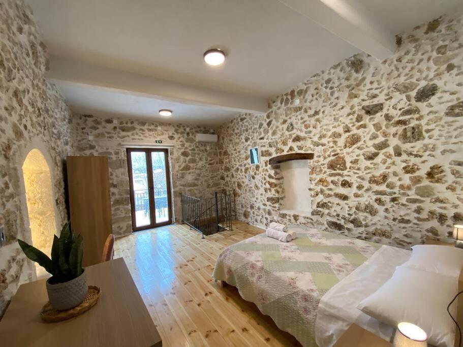 Stavlos Traditional Suite Аципопуло Экстерьер фото