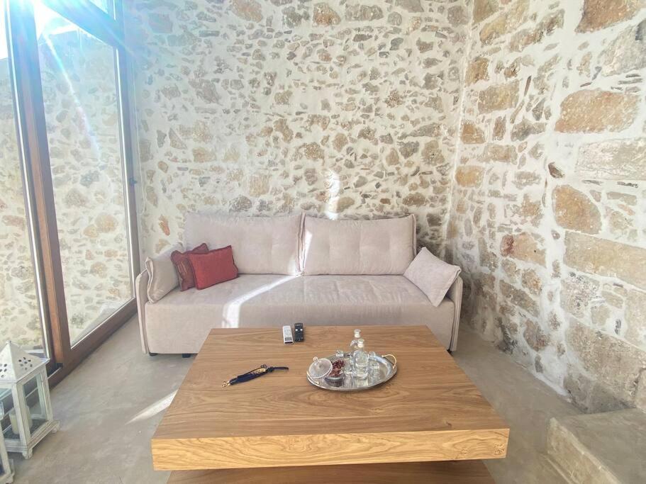 Stavlos Traditional Suite Аципопуло Экстерьер фото